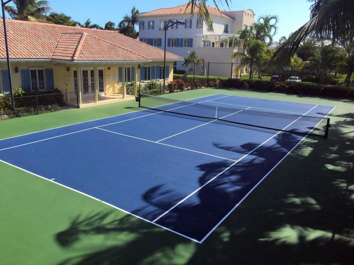 Villa Renaissance Unit 205 Grace Bay Beach Exterior photo